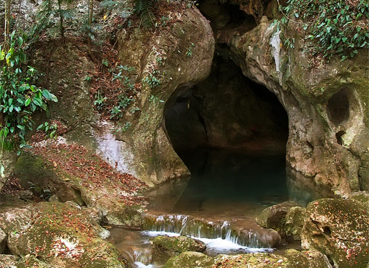 Mayan Cave, Belize